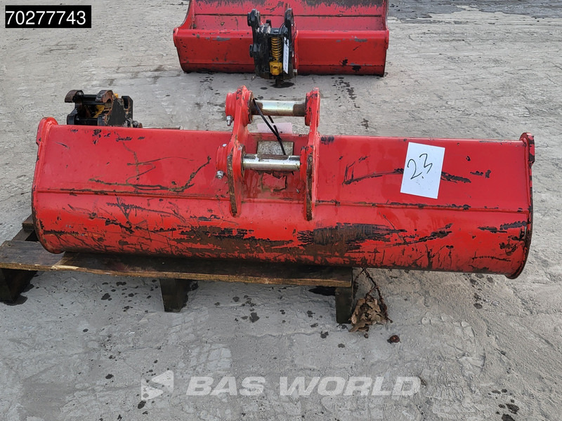 RHINOX TB217 - COUPLER + BUCKET - Příslušenství: obrázek 3 RHINOX TB217 - COUPLER + BUCKET - Příslušenství: obrázek 3