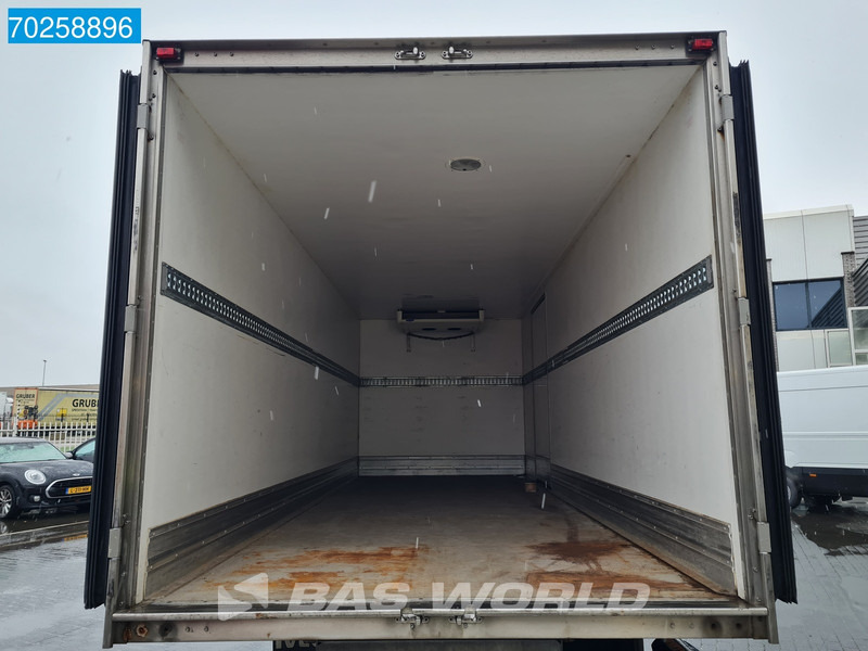 Renault D 180 4X2 7.5tonner Carrier Cooler Lamberet Manual Euro 6 - Chladírenský nákladní automobil: obrázek 5 Renault D 180 4X2 7.5tonner Carrier Cooler Lamberet Manual Euro 6 - Chladírenský nákladní automobil: obrázek 5