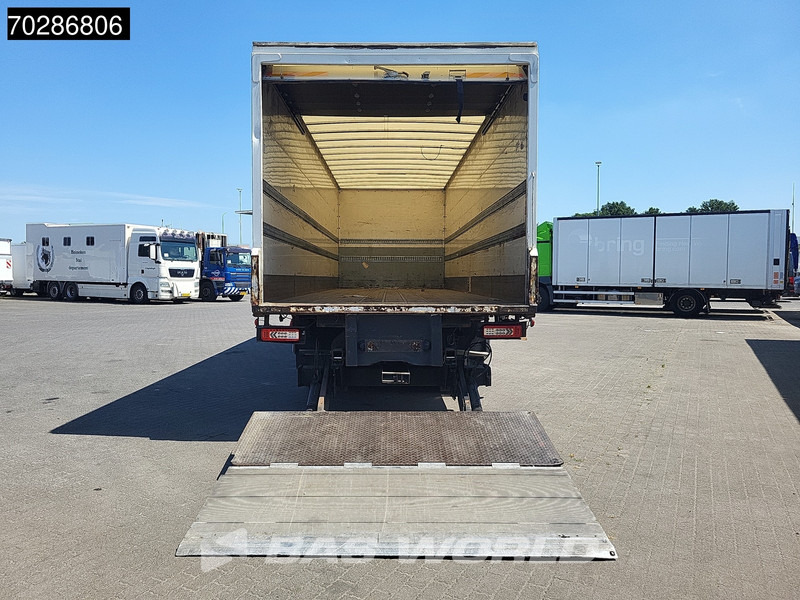 Renault T 380 T 6X2 Ladebordwand Liftachse Hartholz-Boden Euro 6 - Skříňový nákladní auto: obrázek 5 Renault T 380 T 6X2 Ladebordwand Liftachse Hartholz-Boden Euro 6 - Skříňový nákladní auto: obrázek 5