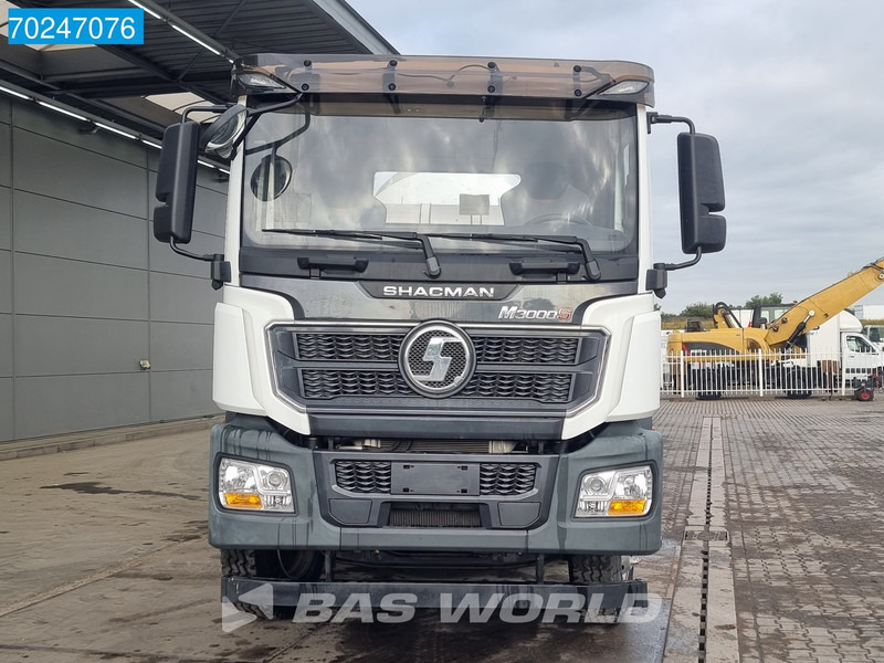 SHACMAN 8x4 EURO 6 8X4 NEW! 8m3 Liebherr Mixer Big-Axle Steel Suspension - Autodomíchávač: obrázek 5 SHACMAN 8x4 EURO 6 8X4 NEW! 8m3 Liebherr Mixer Big-Axle Steel Suspension - Autodomíchávač: obrázek 5