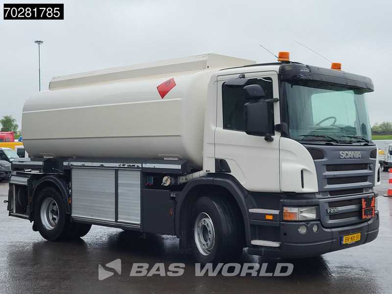 Scania P230 4X2 NL-Truck 3 compartments 16.300 Ltr ADR 3-Pedals Euro 5 - Cisternové vozidlo: obrázek 3 Scania P230 4X2 NL-Truck 3 compartments 16.300 Ltr ADR 3-Pedals Euro 5 - Cisternové vozidlo: obrázek 3