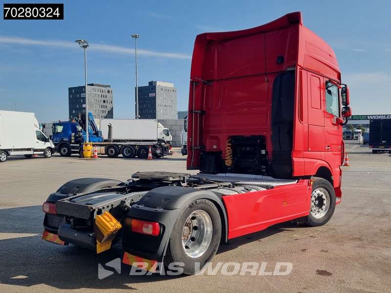DAF XF 460 4X2 SSC Retarder 2xTanks Standklima Euro 6 - Tahač: obrázek 5 DAF XF 460 4X2 SSC Retarder 2xTanks Standklima Euro 6 - Tahač: obrázek 5