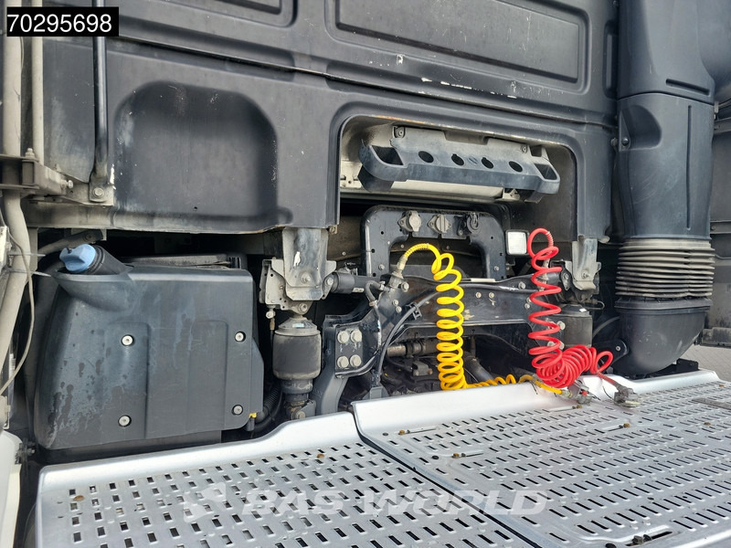 DAF XF 460 XF 4X2 SSC Retarder 2xTanks ACC Euro 6 - Tahač: obrázek 5 DAF XF 460 XF 4X2 SSC Retarder 2xTanks ACC Euro 6 - Tahač: obrázek 5