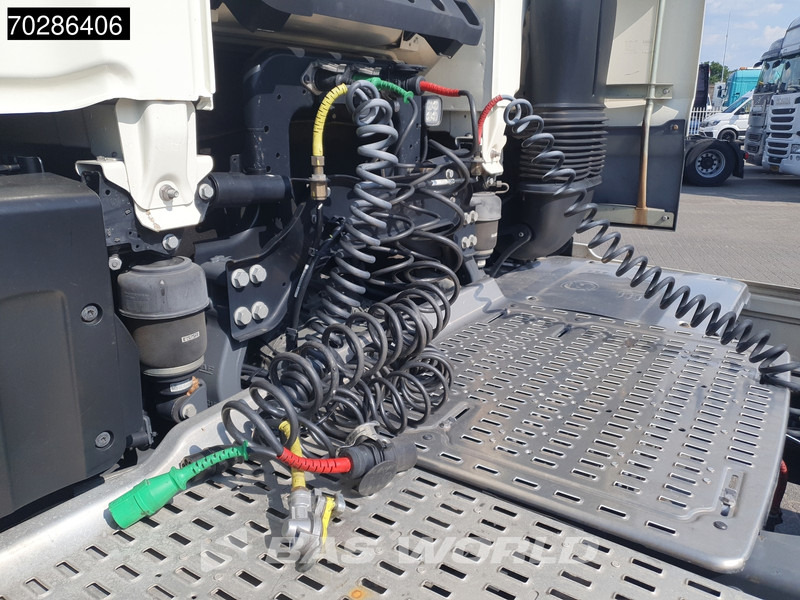 DAF XF 480 4X2 NL-Truck APK! 2xTanks LED ACC Euro 6 - Tahač: obrázek 5 DAF XF 480 4X2 NL-Truck APK! 2xTanks LED ACC Euro 6 - Tahač: obrázek 5