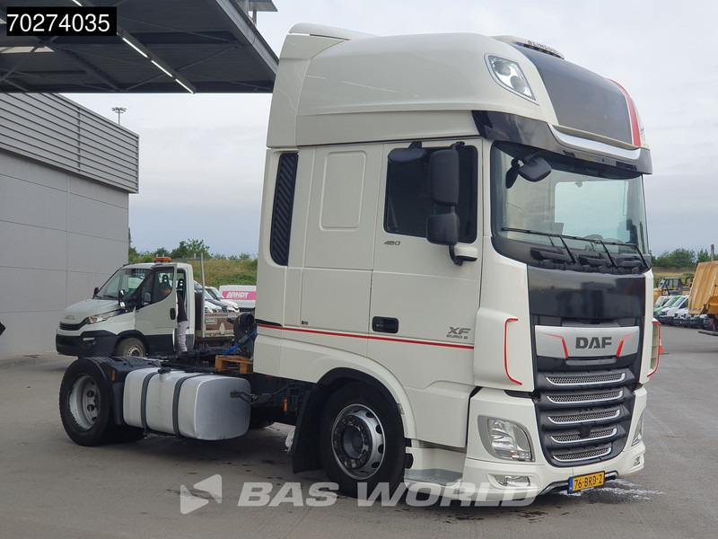 DAF XF 480 XF 4X2 DAMAGED! NL-Truck Mega Retarder 2X Tanks ACC Standklima Euro 6 - Tahač: obrázek 3 DAF XF 480 XF 4X2 DAMAGED! NL-Truck Mega Retarder 2X Tanks ACC Standklima Euro 6 - Tahač: obrázek 3