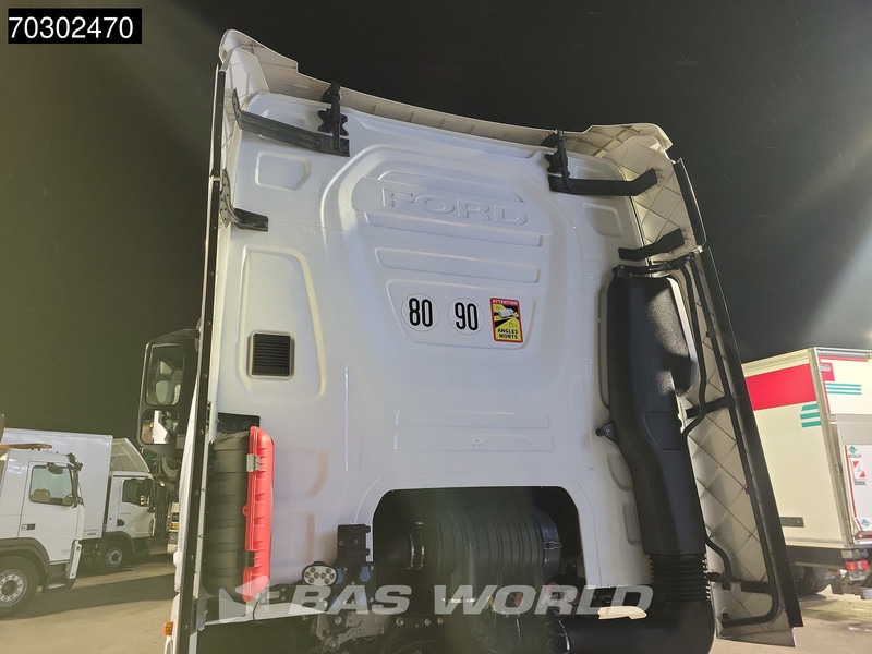 Ford F-Max 500 4X2 Retarder Standklima 2xTanks ACC LED Euro 6 - Tahač: obrázek 5 Ford F-Max 500 4X2 Retarder Standklima 2xTanks ACC LED Euro 6 - Tahač: obrázek 5