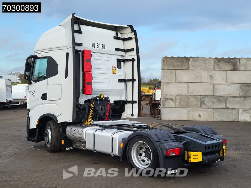 Iveco S-Way 460 S-Way 4X2 Mega Retarder 2xTanks ACC Euro 6 - Tahač: obrázek 2 Iveco S-Way 460 S-Way 4X2 Mega Retarder 2xTanks ACC Euro 6 - Tahač: obrázek 2