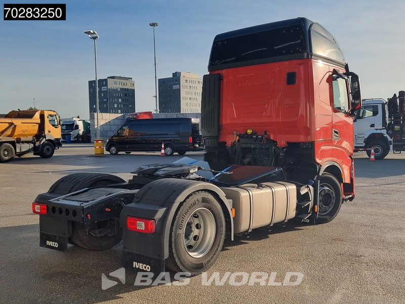 Iveco S-Way 490 4X2 DAMAGED! chassis bent 2x Tanks LED Navi Euro 6 - Tahač: obrázek 5 Iveco S-Way 490 4X2 DAMAGED! chassis bent 2x Tanks LED Navi Euro 6 - Tahač: obrázek 5