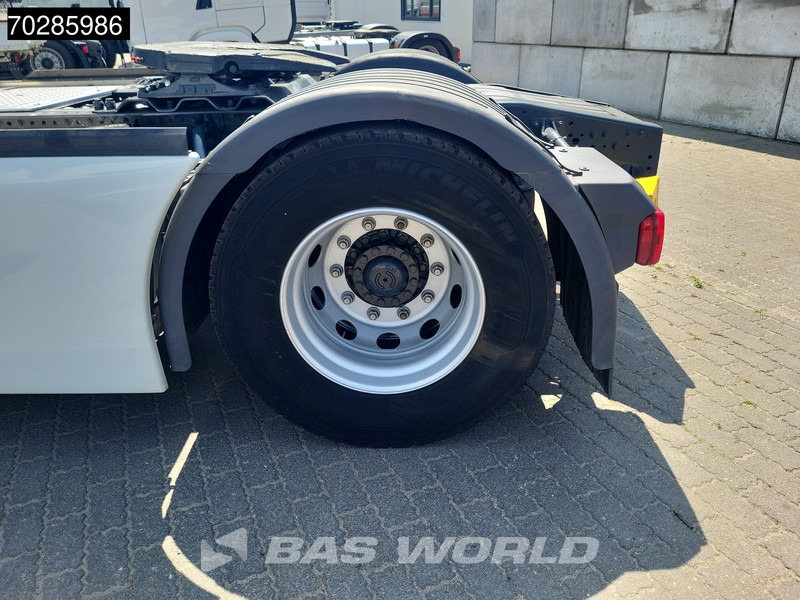 Iveco S-Way 490 4X2 Retarder Standklima 2xTanks Navi ACC LED Euro 6 leasing Iveco S-Way 490 4X2 Retarder Standklima 2xTanks Navi ACC LED Euro 6: obrázek 15