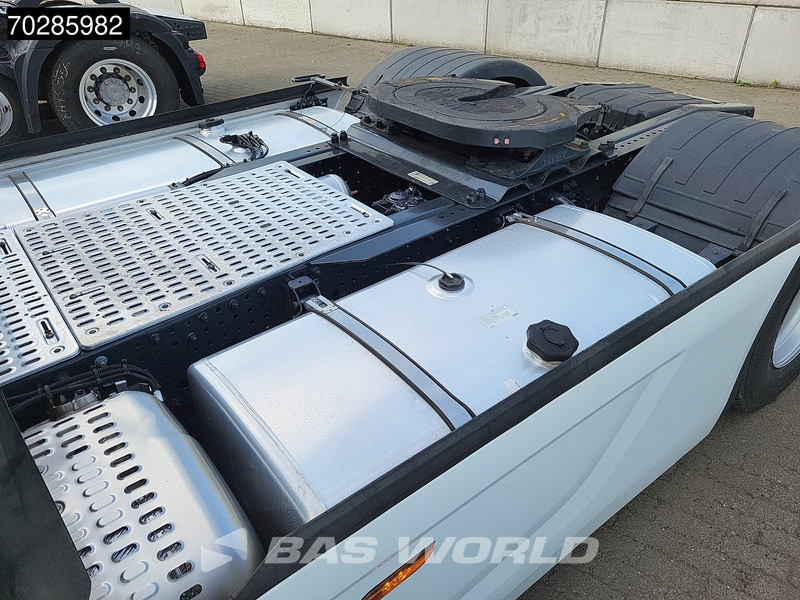 Tahač Iveco S-Way 490 4X2 Retarder Standklima 2xTanks Navi ACC LED Euro 6: obrázek 10