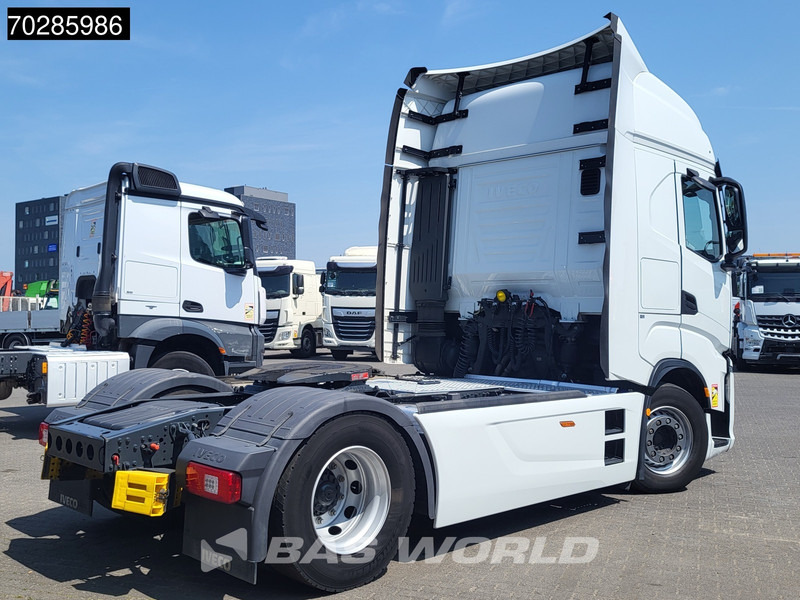 Iveco S-Way 490 4X2 Retarder Standklima 2xTanks Navi ACC LED Euro 6 - Tahač: obrázek 3 Iveco S-Way 490 4X2 Retarder Standklima 2xTanks Navi ACC LED Euro 6 - Tahač: obrázek 3