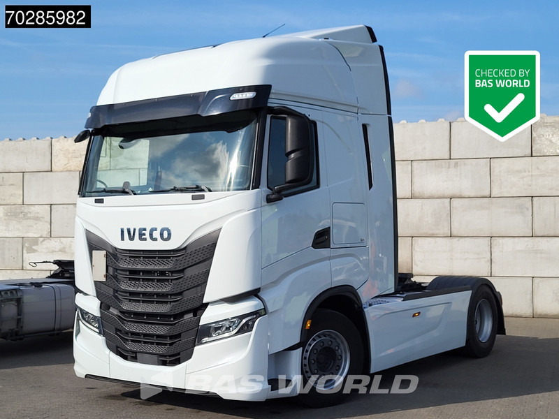 Iveco S-Way 490 4X2 Retarder Standklima 2xTanks Navi ACC LED Euro 6 - Tahač: obrázek 1 Iveco S-Way 490 4X2 Retarder Standklima 2xTanks Navi ACC LED Euro 6 - Tahač: obrázek 1