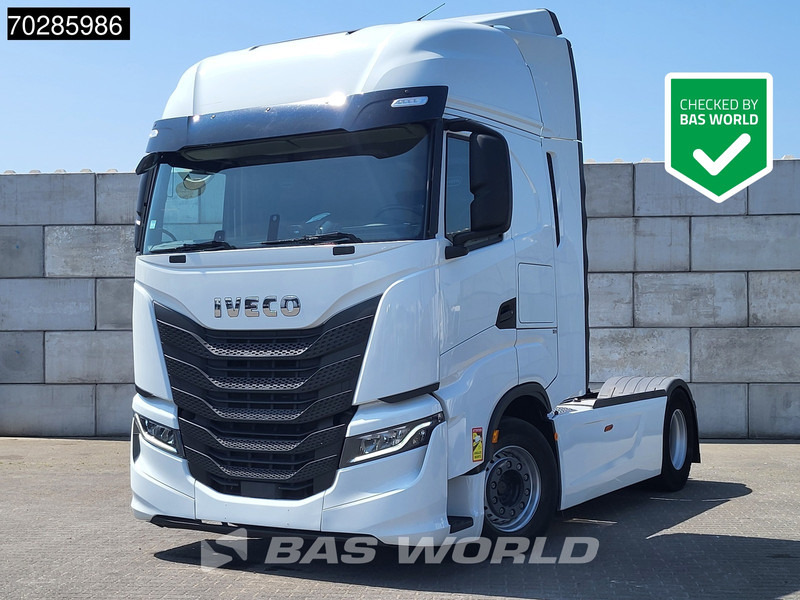 Iveco S-Way 490 4X2 Retarder Standklima 2xTanks Navi ACC LED Euro 6 - Tahač: obrázek 1 Iveco S-Way 490 4X2 Retarder Standklima 2xTanks Navi ACC LED Euro 6 - Tahač: obrázek 1