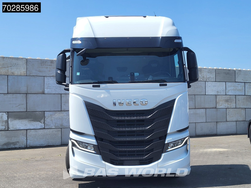 Iveco S-Way 490 4X2 Retarder Standklima 2xTanks Navi ACC LED Euro 6 - Tahač: obrázek 5 Iveco S-Way 490 4X2 Retarder Standklima 2xTanks Navi ACC LED Euro 6 - Tahač: obrázek 5