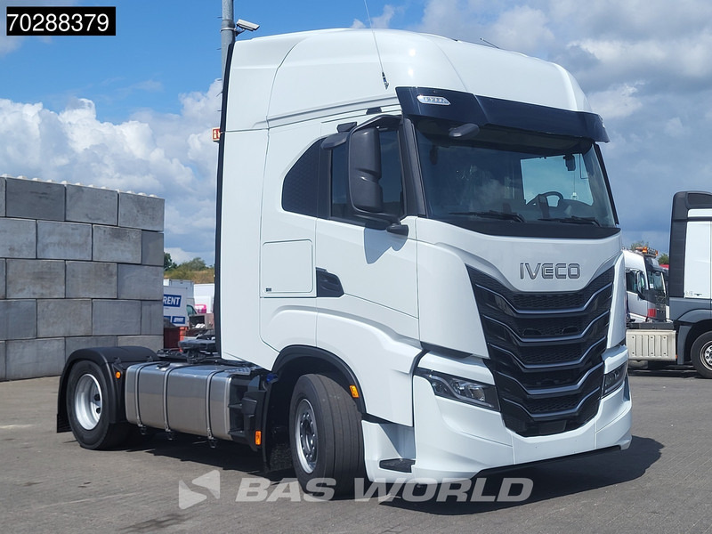 Iveco S-Way 580 4X2 NEW! 2x Tanks Navi ACC Standklima - Tahač: obrázek 3 Iveco S-Way 580 4X2 NEW! 2x Tanks Navi ACC Standklima - Tahač: obrázek 3