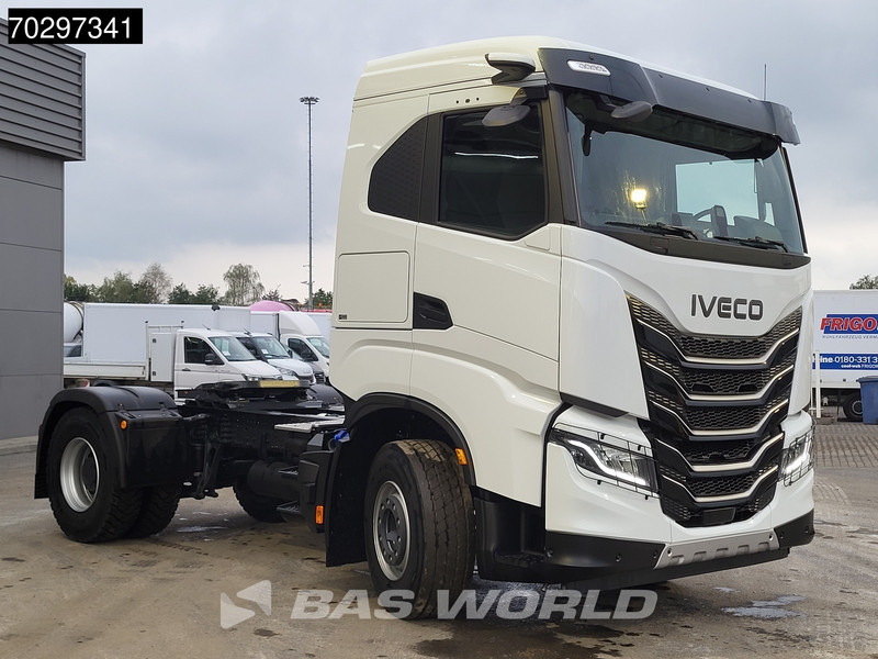 Iveco X-Way 500 4X2 NEW! Retarder Big-Axle Standklima MirrorCam Navi LED ACC Euro 6 - Tahač: obrázek 3 Iveco X-Way 500 4X2 NEW! Retarder Big-Axle Standklima MirrorCam Navi LED ACC Euro 6 - Tahač: obrázek 3