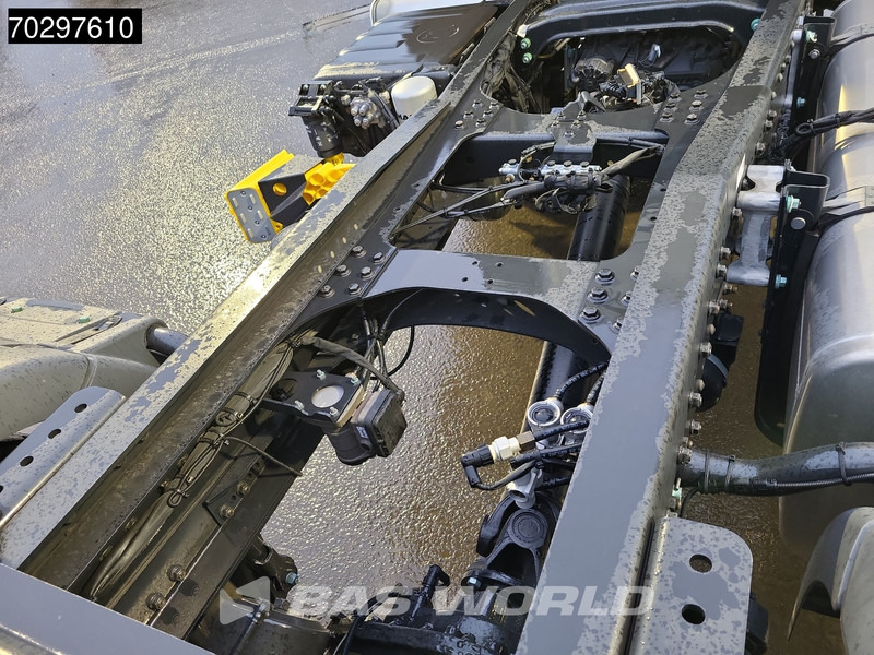 Nový Tahač MAN TGS 33.440 6X4 NEW! TN Manual Full-Steel Big-Axle Drumbrakes Euro 2: obrázek 14 Nový Tahač MAN TGS 33.440 6X4 NEW! TN Manual Full-Steel Big-Axle Drumbrakes Euro 2: obrázek 14