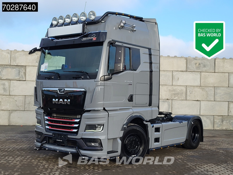 MAN TGX 18.520 4X2 Individual Lion S! New Hydrauliks GX Retarder Full-Air 2x Tanks Navi LED ACC Euro 6 - Tahač: obrázek 1 MAN TGX 18.520 4X2 Individual Lion S! New Hydrauliks GX Retarder Full-Air 2x Tanks Navi LED ACC Euro 6 - Tahač: obrázek 1