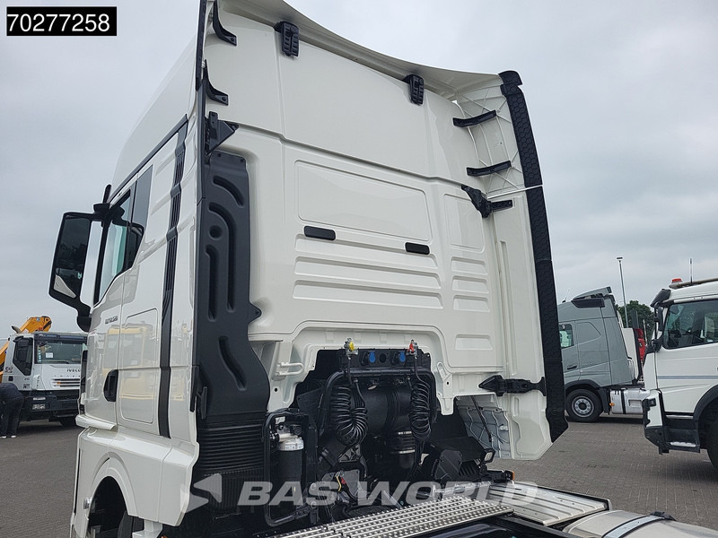 MAN TGX 18.520 4X2 NEW! GX Retarder 2x Tanks Standklima ACC - Tahač: obrázek 3 MAN TGX 18.520 4X2 NEW! GX Retarder 2x Tanks Standklima ACC - Tahač: obrázek 3