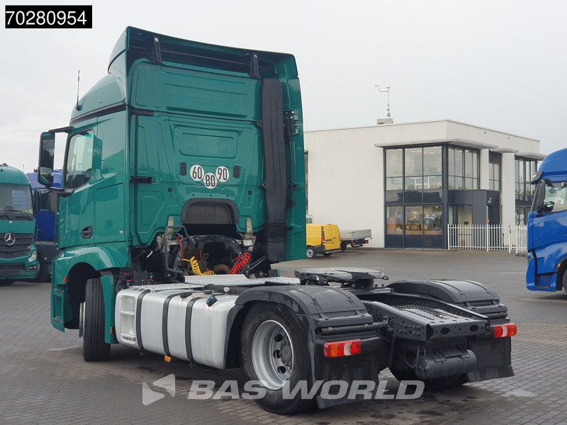 Mercedes-Benz Actros 1843 Actros 4X2 StreamSpace Euro 6 - Tahač: obrázek 2 Mercedes-Benz Actros 1843 Actros 4X2 StreamSpace Euro 6 - Tahač: obrázek 2