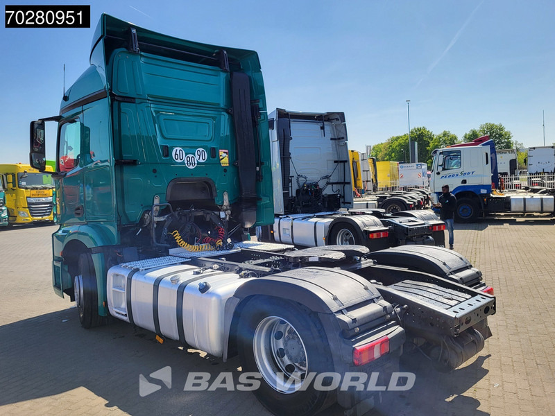 Mercedes-Benz Actros 1843 Actros 4X2 StreamSpace Euro 6 - Tahač: obrázek 2 Mercedes-Benz Actros 1843 Actros 4X2 StreamSpace Euro 6 - Tahač: obrázek 2