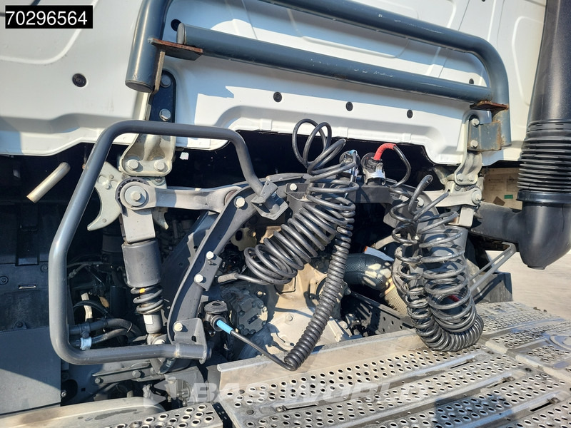 Mercedes-Benz Actros 1845 4X2 BigSpace 2xTanks Led Euro 6 - Tahač: obrázek 5 Mercedes-Benz Actros 1845 4X2 BigSpace 2xTanks Led Euro 6 - Tahač: obrázek 5