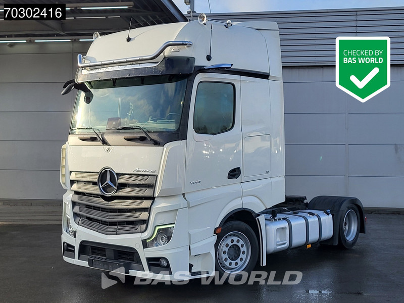 Mercedes-Benz Actros 1845 4X2 GigaSpace Mega Retarder 2x Tanks Standklima Xenon Euro 6 - Tahač: obrázek 1 Mercedes-Benz Actros 1845 4X2 GigaSpace Mega Retarder 2x Tanks Standklima Xenon Euro 6 - Tahač: obrázek 1