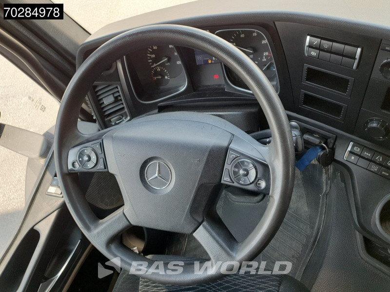 Tahač Mercedes-Benz Actros 1845 4X2 Retarder Euro 6: obrázek 18 Tahač Mercedes-Benz Actros 1845 4X2 Retarder Euro 6: obrázek 18