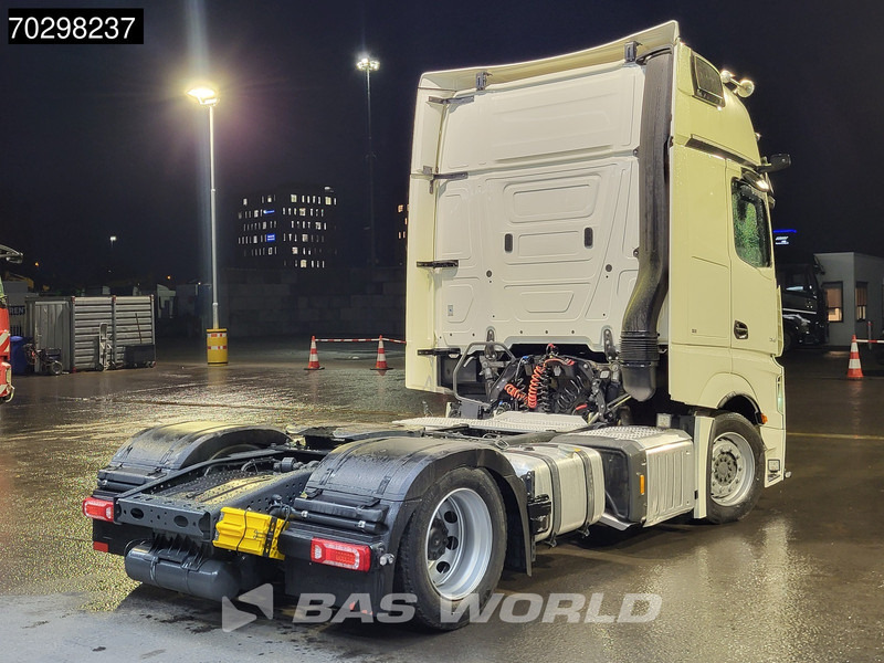 Mercedes-Benz Actros 1845 4X2 Retarder Mega 2xTanks Standklima Xenon Navi ACC Euro 6 - Tahač: obrázek 5 Mercedes-Benz Actros 1845 4X2 Retarder Mega 2xTanks Standklima Xenon Navi ACC Euro 6 - Tahač: obrázek 5