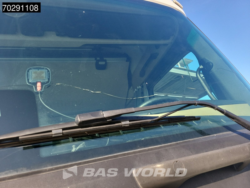 Tahač Mercedes-Benz Actros 1845 4X2 StreamSpace Retarder 2xTanks Euro 6: obrázek 8 Tahač Mercedes-Benz Actros 1845 4X2 StreamSpace Retarder 2xTanks Euro 6: obrázek 8