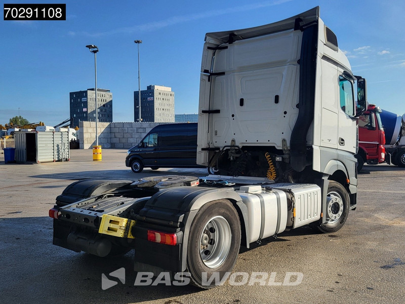 Tahač Mercedes-Benz Actros 1845 4X2 StreamSpace Retarder 2xTanks Euro 6: obrázek 5 Tahač Mercedes-Benz Actros 1845 4X2 StreamSpace Retarder 2xTanks Euro 6: obrázek 5