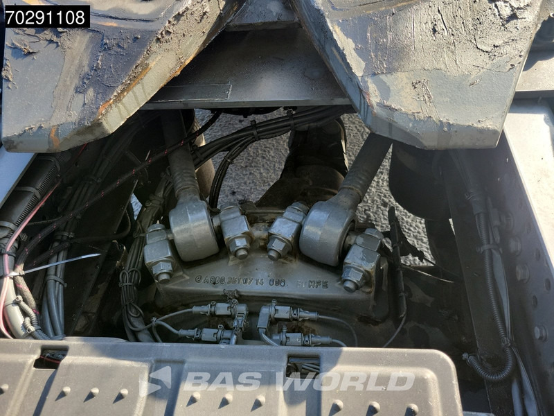 Tahač Mercedes-Benz Actros 1845 4X2 StreamSpace Retarder 2xTanks Euro 6: obrázek 18 Tahač Mercedes-Benz Actros 1845 4X2 StreamSpace Retarder 2xTanks Euro 6: obrázek 18