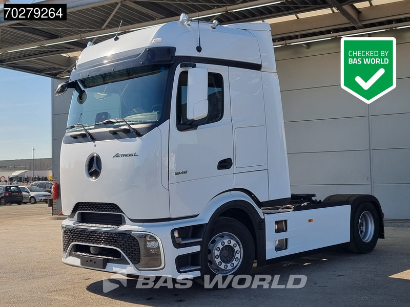Mercedes-Benz Actros 1848 Actros 4X2 NEW! ProCabin-Big 2x Tanks Standklima Navi SmartTacho2 - Tahač: obrázek 1 Mercedes-Benz Actros 1848 Actros 4X2 NEW! ProCabin-Big 2x Tanks Standklima Navi SmartTacho2 - Tahač: obrázek 1
