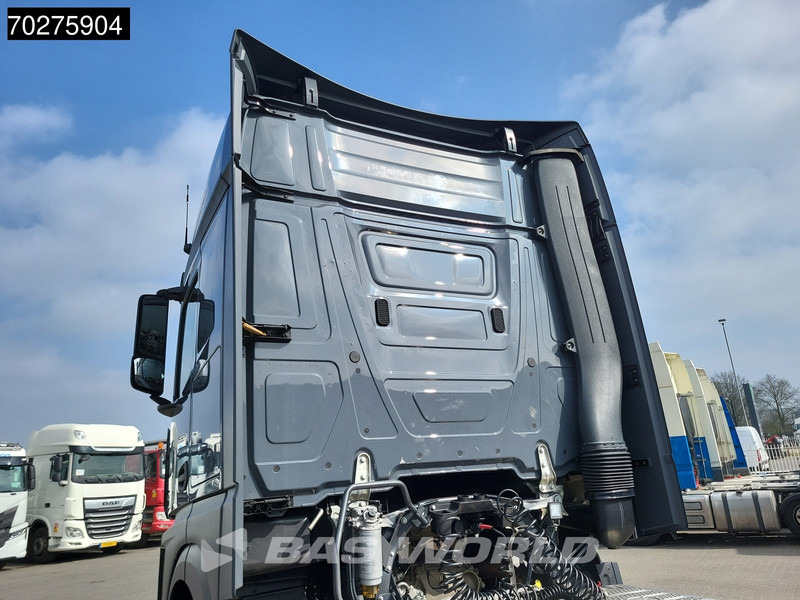 Mercedes-Benz Actros 1851 4X2 BigSpace 2x Tanks - Tahač: obrázek 3 Mercedes-Benz Actros 1851 4X2 BigSpace 2x Tanks - Tahač: obrázek 3