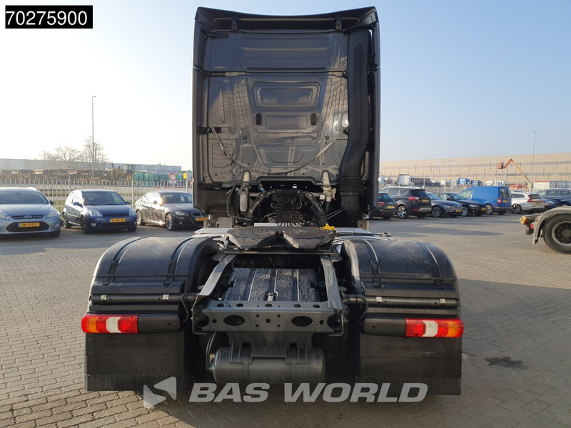 Mercedes-Benz Actros 1851 4X2 BigSpace 2x Tanks - Tahač: obrázek 3 Mercedes-Benz Actros 1851 4X2 BigSpace 2x Tanks - Tahač: obrázek 3