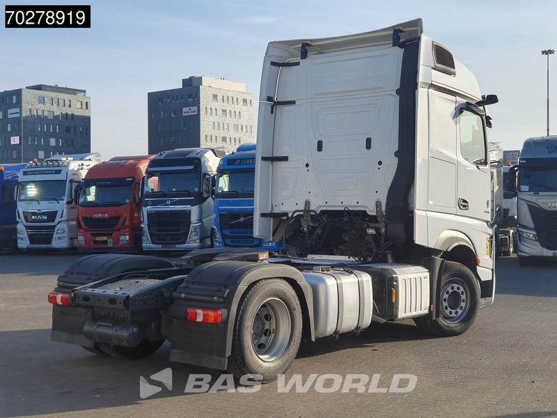 Mercedes-Benz Actros 1945 4X2 BigSpace Retarder 2x Tanks MirrorCam - Tahač: obrázek 3 Mercedes-Benz Actros 1945 4X2 BigSpace Retarder 2x Tanks MirrorCam - Tahač: obrázek 3