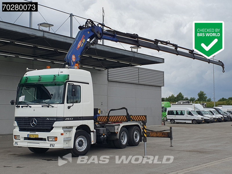 Mercedes-Benz Actros 2543 Actros 6X2 NL-Truck Liftachse 3-Pedals Kran 9x Extensions PM 40 SP 2010 + Winch Euro 3 - Tahač: obrázek 5 Mercedes-Benz Actros 2543 Actros 6X2 NL-Truck Liftachse 3-Pedals Kran 9x Extensions PM 40 SP 2010 + Winch Euro 3 - Tahač: obrázek 5