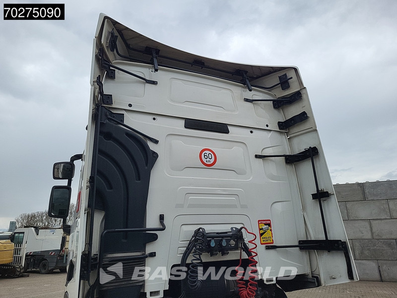 Renault T 460 4X2 2x Tanks VEB SleeperCab - Tahač: obrázek 5 Renault T 460 4X2 2x Tanks VEB SleeperCab - Tahač: obrázek 5
