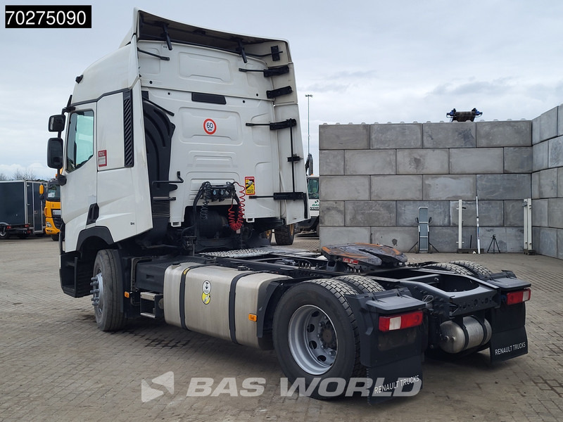 Renault T 460 4X2 2x Tanks VEB SleeperCab - Tahač: obrázek 2 Renault T 460 4X2 2x Tanks VEB SleeperCab - Tahač: obrázek 2