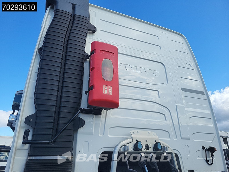 Volvo FH 420 FH 4X2 ACC Standklima ADR Euro 6 - Tahač: obrázek 5 Volvo FH 420 FH 4X2 ACC Standklima ADR Euro 6 - Tahač: obrázek 5