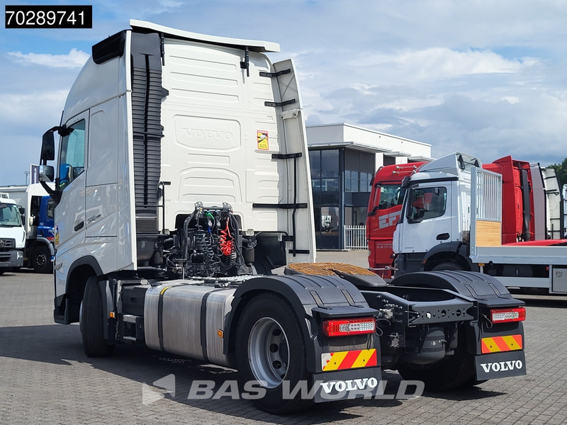 Volvo FH 500 4X2 XL VEB+ 2xTanks Navi LED ACC Euro 6 - Tahač: obrázek 2 Volvo FH 500 4X2 XL VEB+ 2xTanks Navi LED ACC Euro 6 - Tahač: obrázek 2