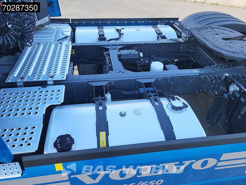 Volvo FH16 650 4X2 XL Retarder Full-Air VDS I-ParkCool Leather Alcoa's - Tahač: obrázek 3 Volvo FH16 650 4X2 XL Retarder Full-Air VDS I-ParkCool Leather Alcoa's - Tahač: obrázek 3