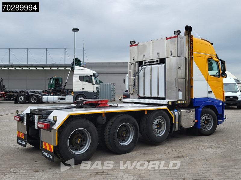 Volvo FH16 700 FH16 8X4 90T! Retarder Big-Axle Lift+Lenkachse Euro 5 - Tahač: obrázek 5 Volvo FH16 700 FH16 8X4 90T! Retarder Big-Axle Lift+Lenkachse Euro 5 - Tahač: obrázek 5