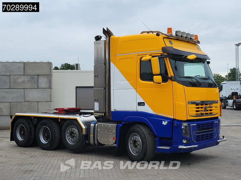 Volvo FH16 700 FH16 8X4 90T! Retarder Big-Axle Lift+Lenkachse Euro 5 - Tahač: obrázek 3 Volvo FH16 700 FH16 8X4 90T! Retarder Big-Axle Lift+Lenkachse Euro 5 - Tahač: obrázek 3