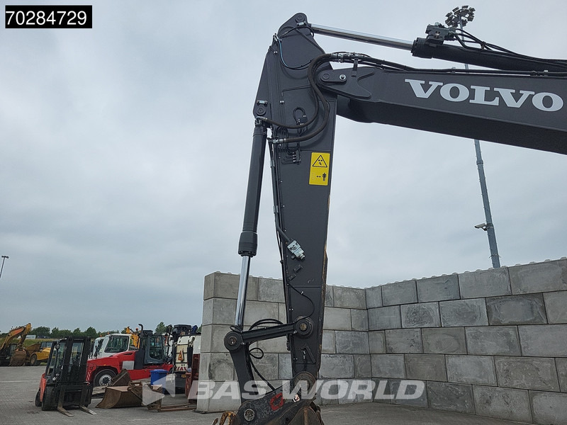Pásové rýpadlo Volvo EC200 E L: obrázek 11
