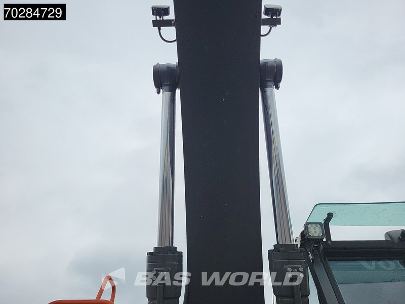 Pásové rýpadlo Volvo EC200 E L: obrázek 8