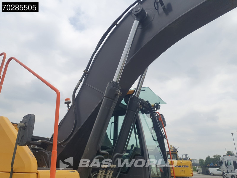 Pásové rýpadlo Volvo EC220 E L Select: obrázek 9