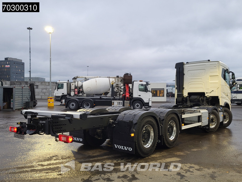 Volvo FH16 750 FH 8X4 NEW 8x4 chassis! Air suspension Big-Axle Automatic VEB+ Euro 6 - Podvozek s kabinou: obrázek 5 Volvo FH16 750 FH 8X4 NEW 8x4 chassis! Air suspension Big-Axle Automatic VEB+ Euro 6 - Podvozek s kabinou: obrázek 5