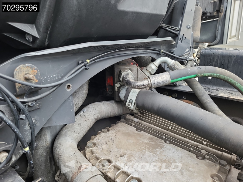 Volvo FH16 750 FH16 6X2 HIAB Multilift XR21S61 Hooklift Lift+steering Axle Automatic Euro 6 - Hákový nosič kontejnerů: obrázek 3 Volvo FH16 750 FH16 6X2 HIAB Multilift XR21S61 Hooklift Lift+steering Axle Automatic Euro 6 - Hákový nosič kontejnerů: obrázek 3