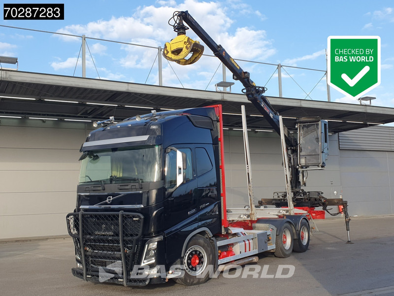 Volvo FH16 750 FH16 6X4 HIAB E96S 79 wood crane Retarder Dynamic-Steering Big-Axle Euro 6 - Lesovůz, Auto s hydraulickou rukou: obrázek 1 Volvo FH16 750 FH16 6X4 HIAB E96S 79 wood crane Retarder Dynamic-Steering Big-Axle Euro 6 - Lesovůz, Auto s hydraulickou rukou: obrázek 1